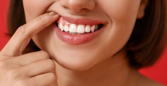 El bulto en la encía: Una señal de alerta para tu salud bucal